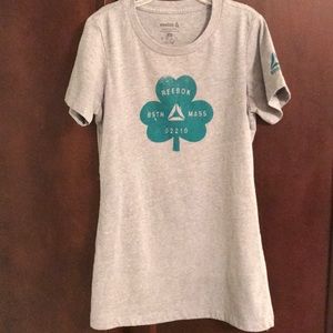 Reebok Boston short sleeve shirt